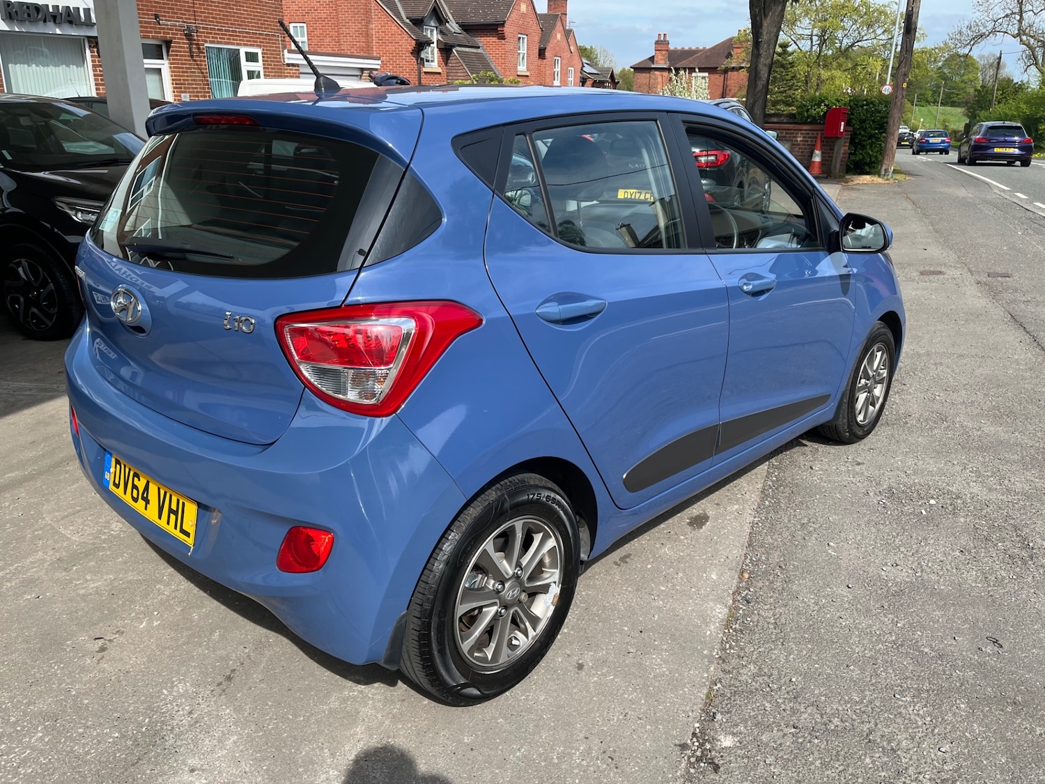 Used Hyundai i10 2014 for sale - 76007523: Photo 8