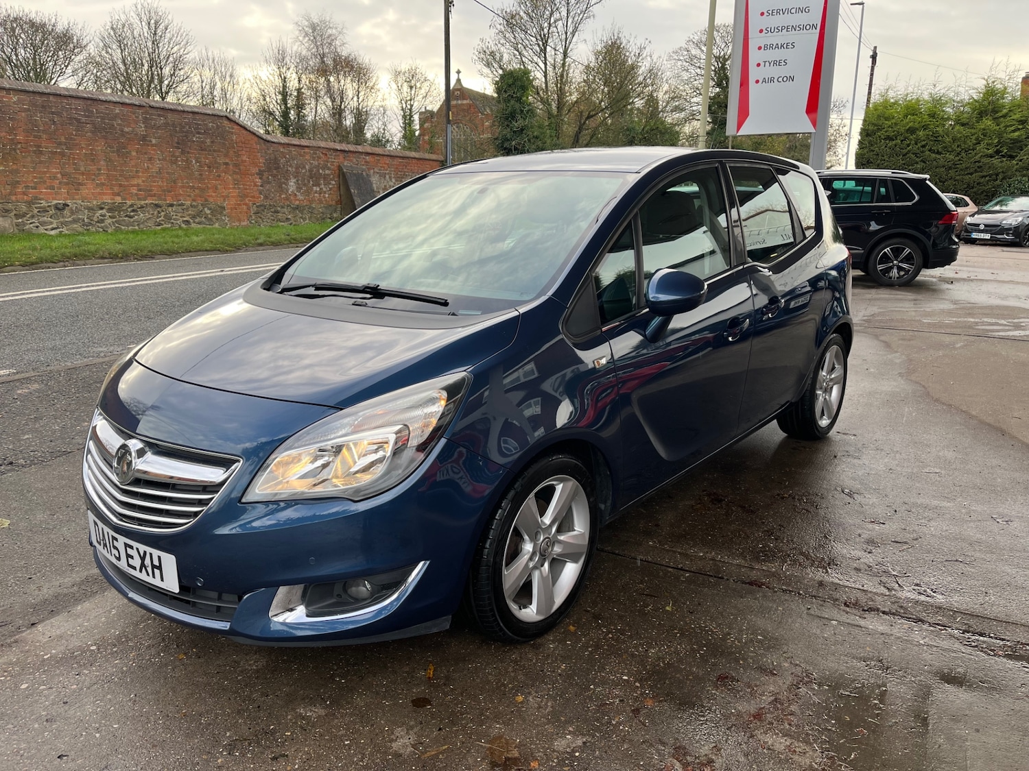 Used Vauxhall Meriva 2015 for sale - 76859146: Photo 2