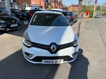 Used Renault Clio 2018 for sale - 75699908: Photo