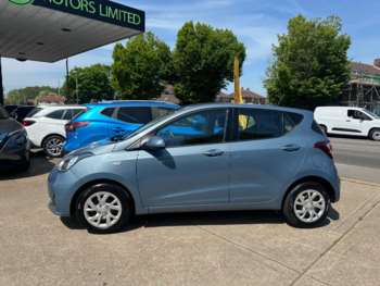 Used Hyundai i10 2017 for sale - 74545665: Photo