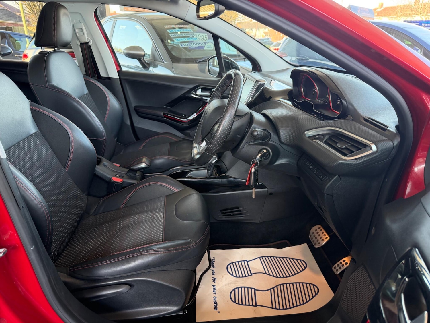 Used Peugeot 2008 2017 for sale - 78020396: Photo 17