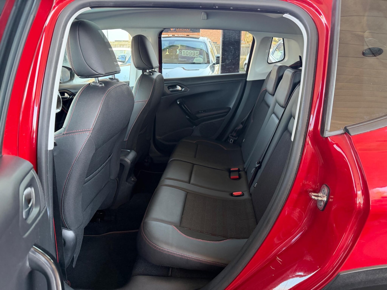 Used Peugeot 2008 2017 for sale - 78020396: Photo 23