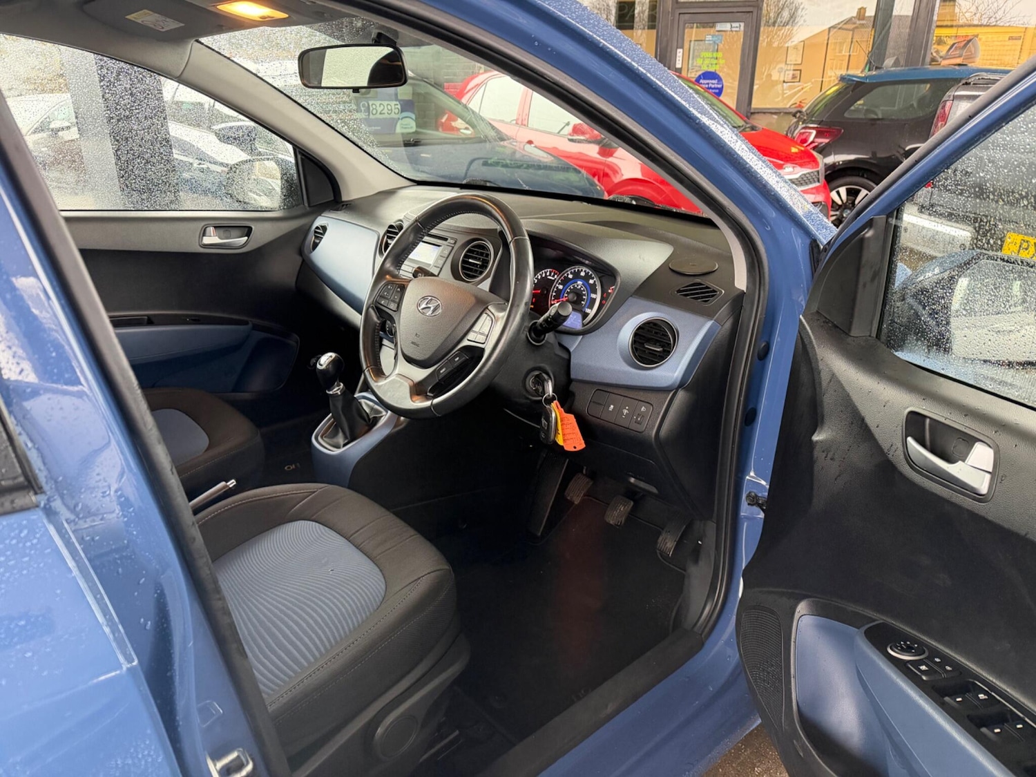 Used Hyundai i10 2016 for sale - 77424700: Photo 14