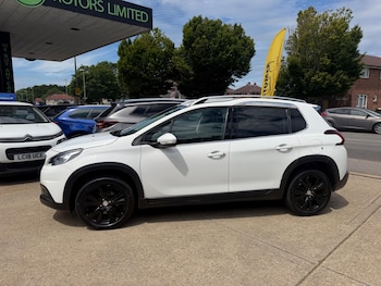 Used Peugeot 2008 2018 for sale - 78935302: Photo