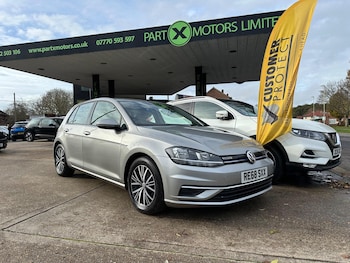 Used Volkswagen Golf 2018 for sale - 78822965: Photo