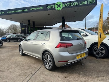 Used Volkswagen Golf 2018 for sale - 78822965: Photo