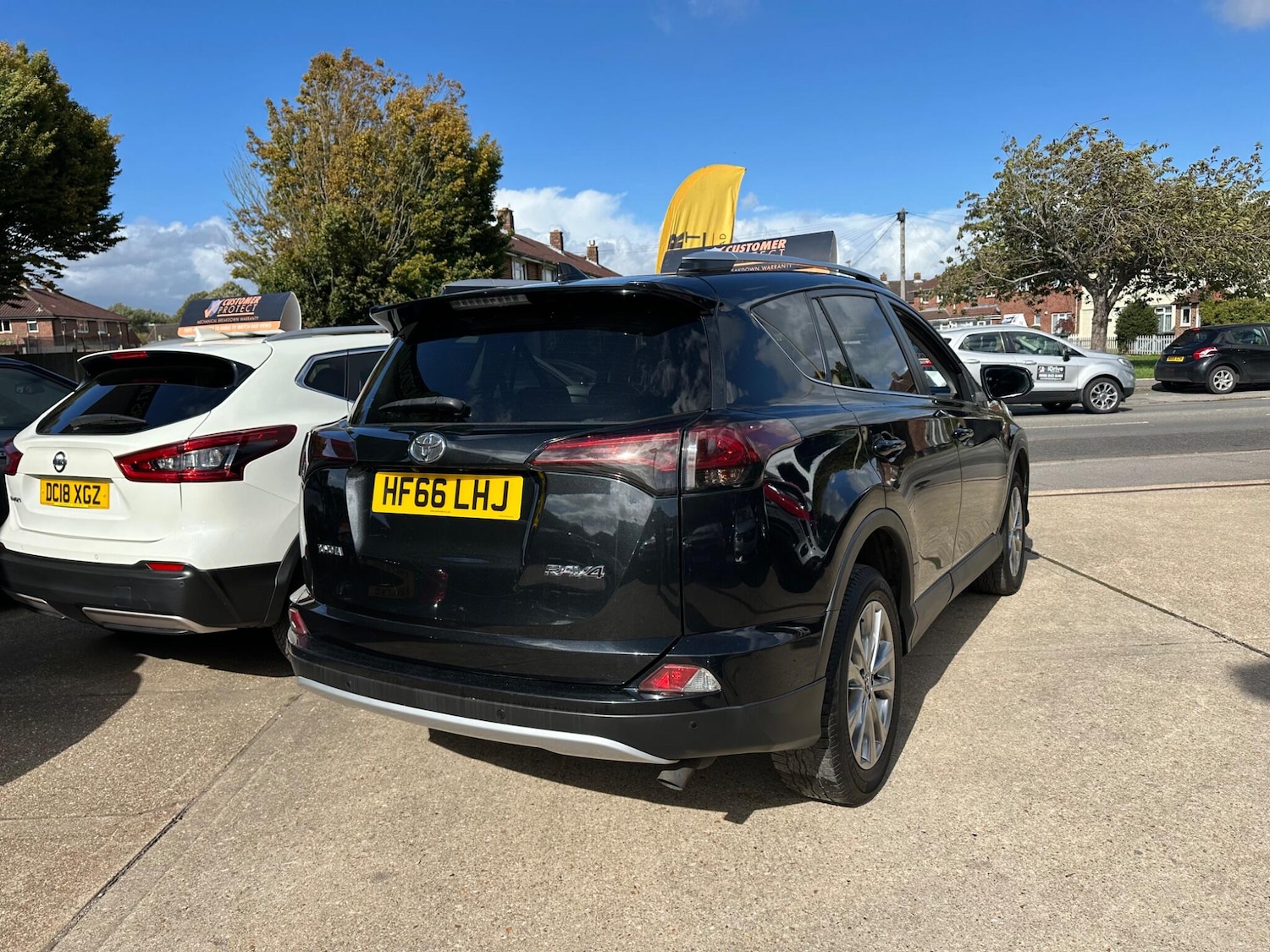 Used Toyota RAV4 2016 for sale - 76989183: Photo 8