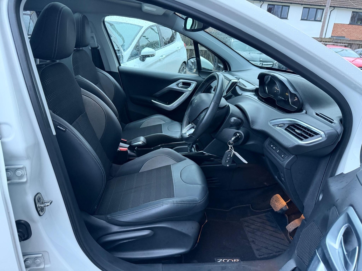 Used Peugeot 2008 2019 for sale - 77255026: Photo 17