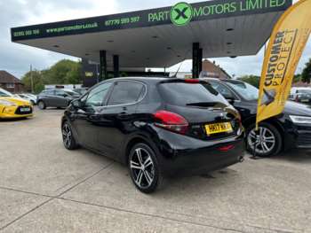 Used Peugeot 208 2017 for sale - 75401793: Photo