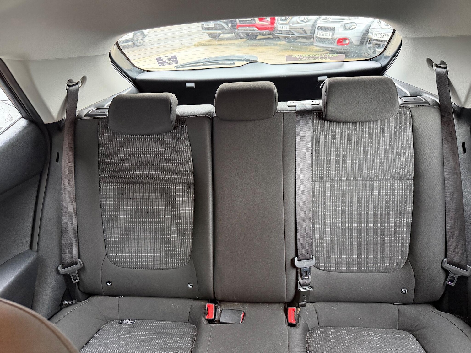 Used Kia Stonic 2023 for sale - 76887266: Photo 23