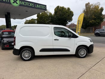Used Citroen Berlingo 2021 for sale - 79711512: Photo