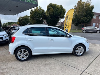 Used Volkswagen Polo 2017 for sale - 75781051: Photo