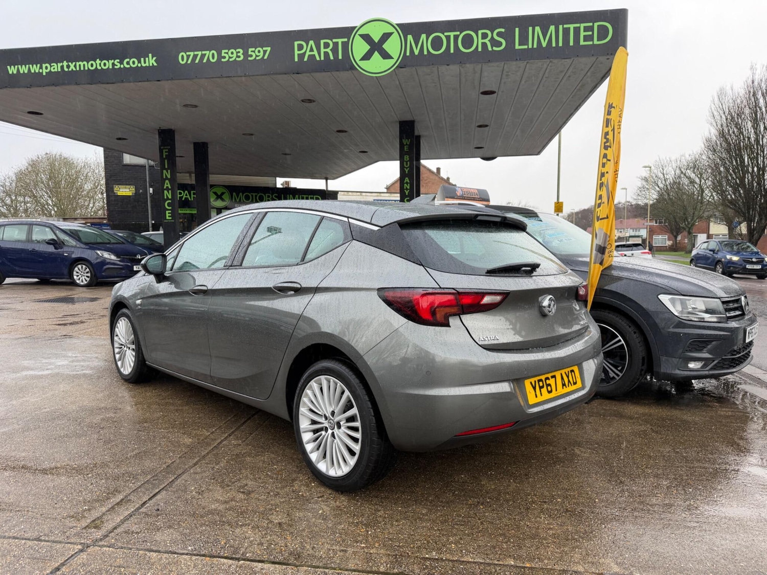 Used Vauxhall Astra for sale - 77469173: Photo 2