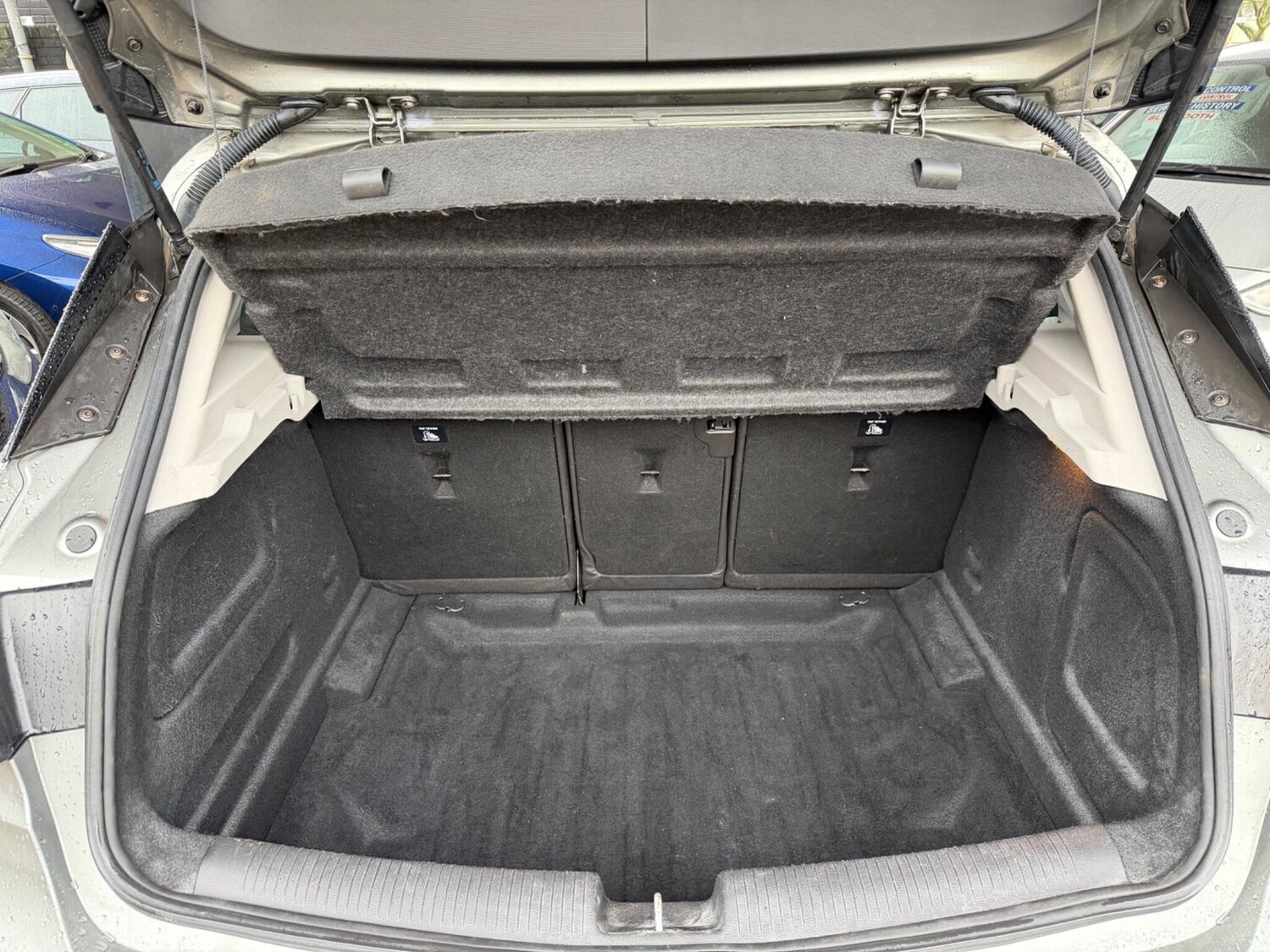 Used Vauxhall Astra for sale - 77469173: Photo 9