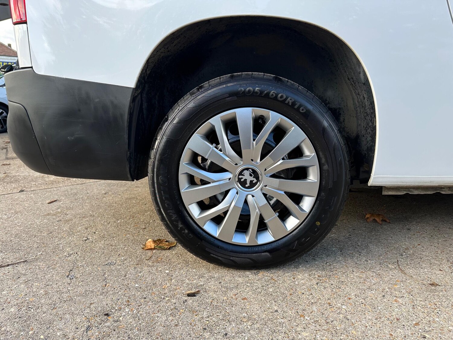 Used Peugeot Partner 2021 for sale - 76388030: Photo 26