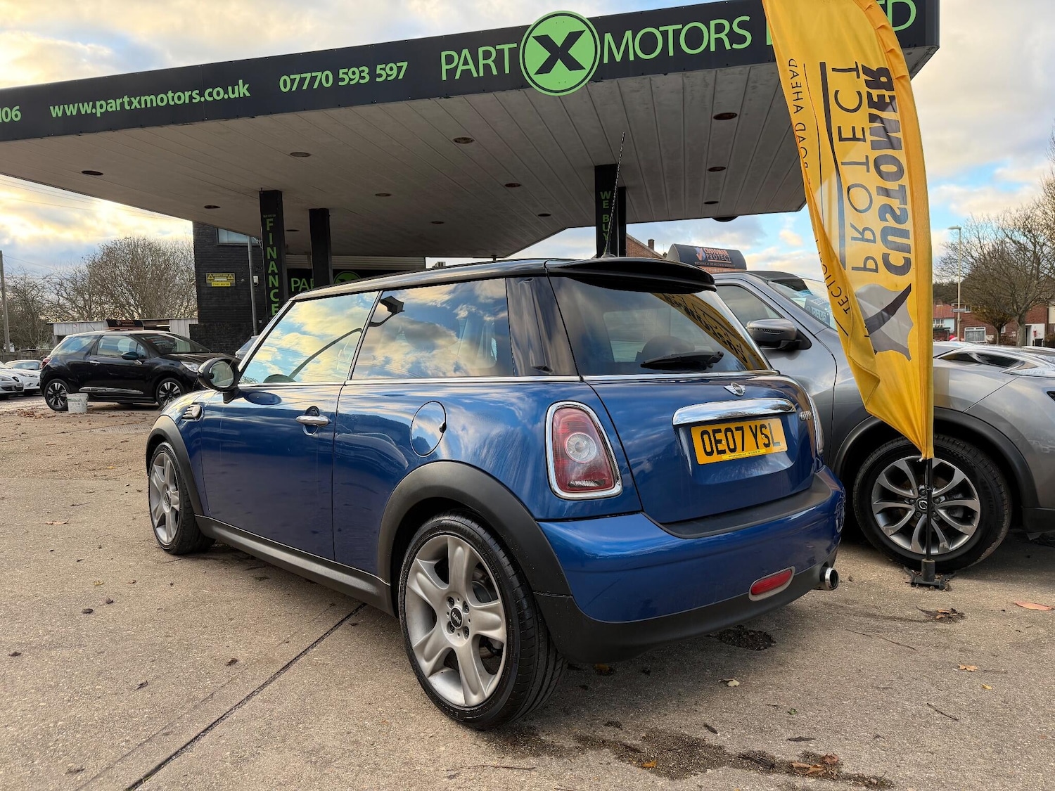 Used MINI Hatch 2007 for sale - 76781928: Photo 2