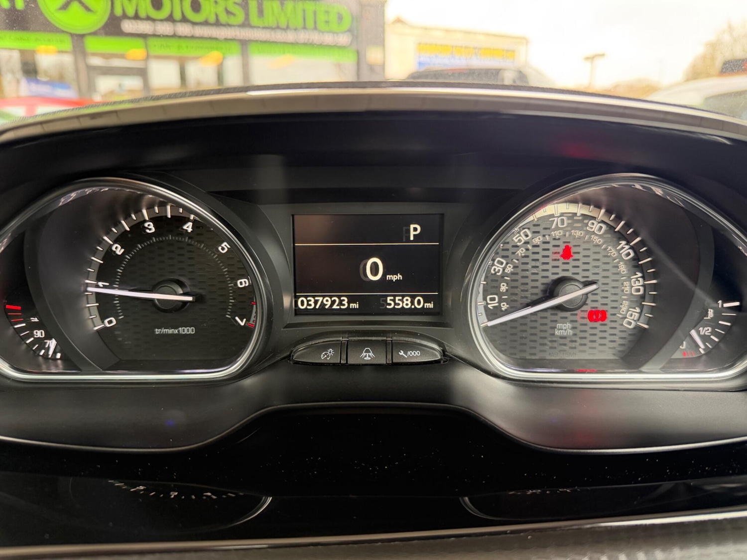 Used Peugeot 2008 2018 for sale - 77695353: Photo 12