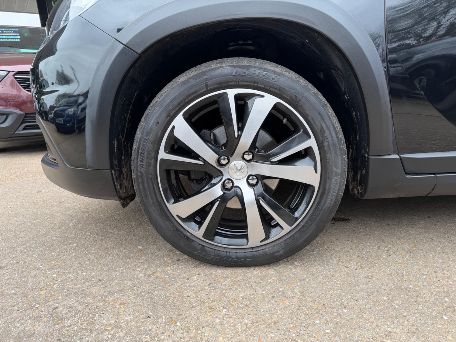 Used Peugeot 2008 2018 for sale - 77695353: Photo 26