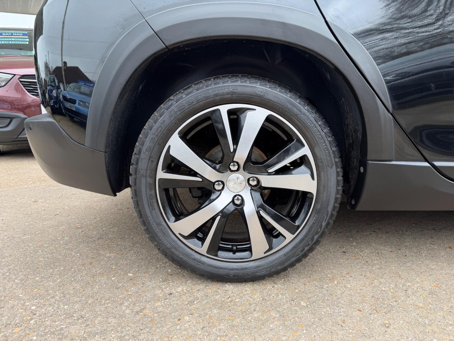 Used Peugeot 2008 2018 for sale - 77695353: Photo 28