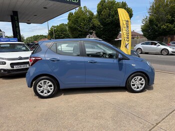 Used Hyundai i10 2017 for sale - 78958243: Photo