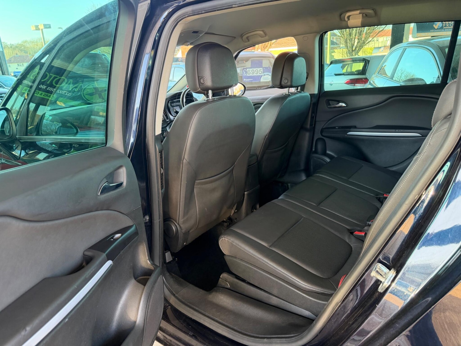 Used Vauxhall Zafira 2018 for sale - 77723506: Photo 23