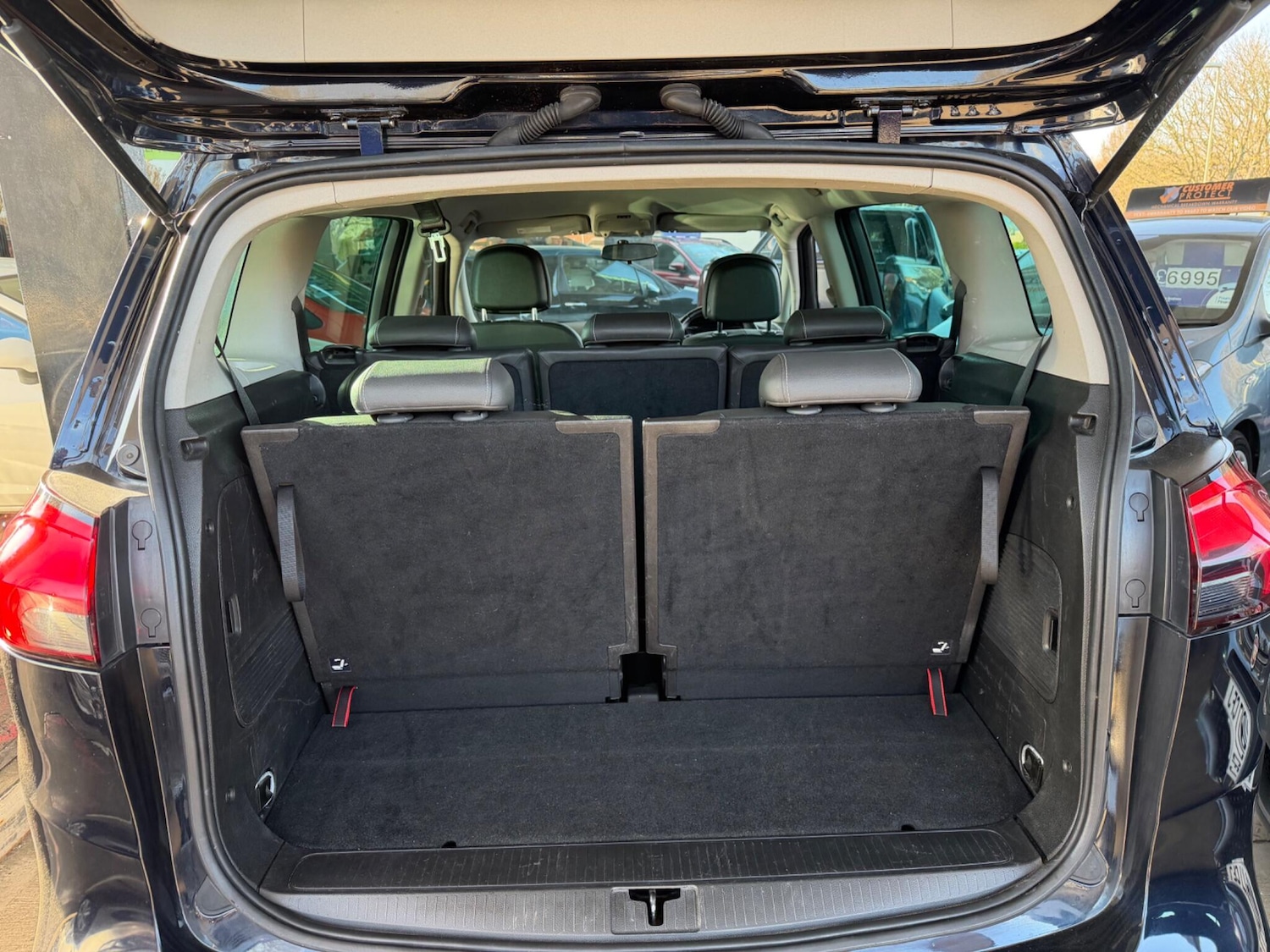 Used Vauxhall Zafira 2018 for sale - 77723506: Photo 9