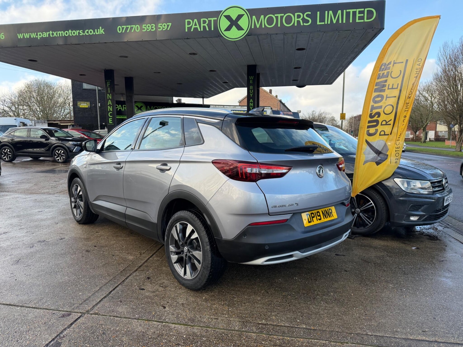 Used Vauxhall Grandland X 2019 for sale - 77230215: Photo 2