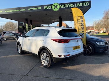 Used Kia Sportage 2018 for sale - 77049760: Photo