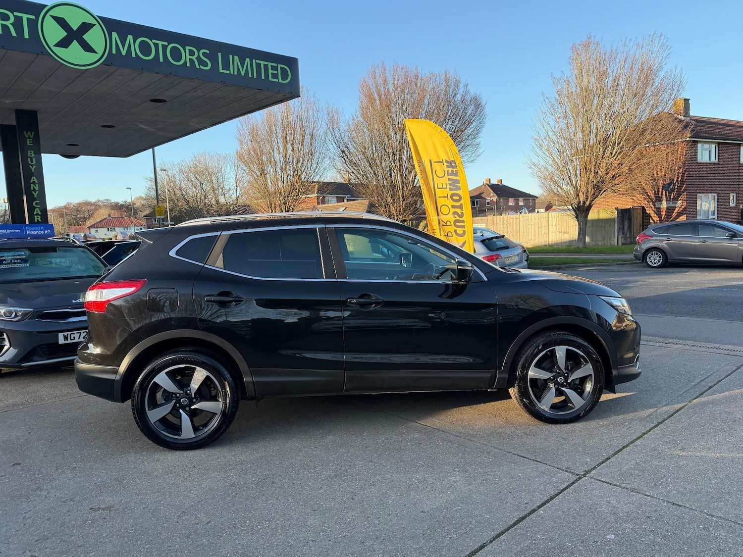Used Nissan Qashqai 2015 for sale - 77143806: Photo 3