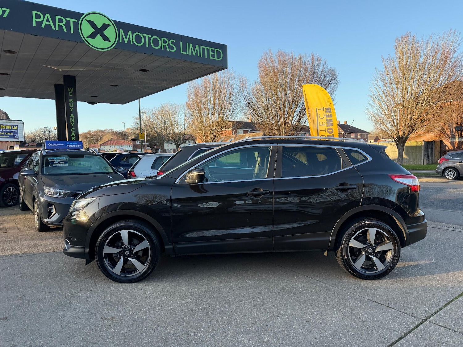 Used Nissan Qashqai 2015 for sale - 77143806: Photo 4