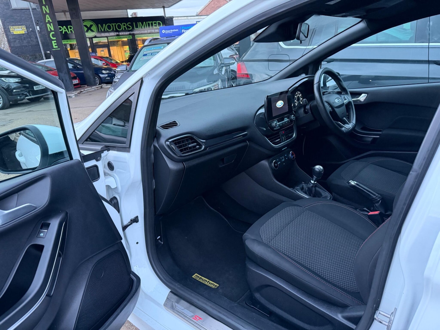 Used Ford Fiesta 2018 for sale - 77305678: Photo 18