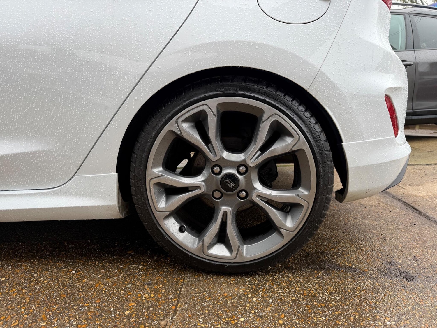 Used Ford Fiesta 2018 for sale - 77305678: Photo 27