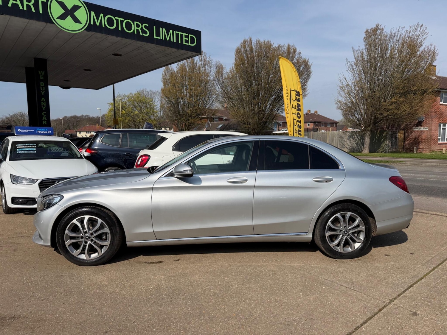 Used Mercedes-Benz C Class 2017 for sale - 77994379: Photo 4