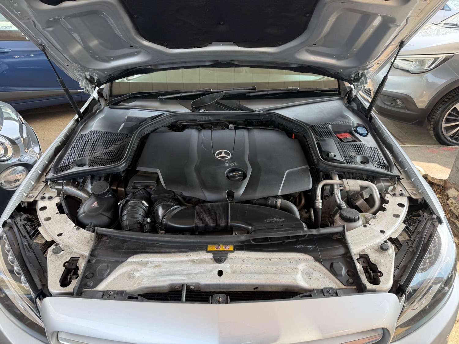 Used Mercedes-Benz C Class 2017 for sale - 77994379: Photo 7