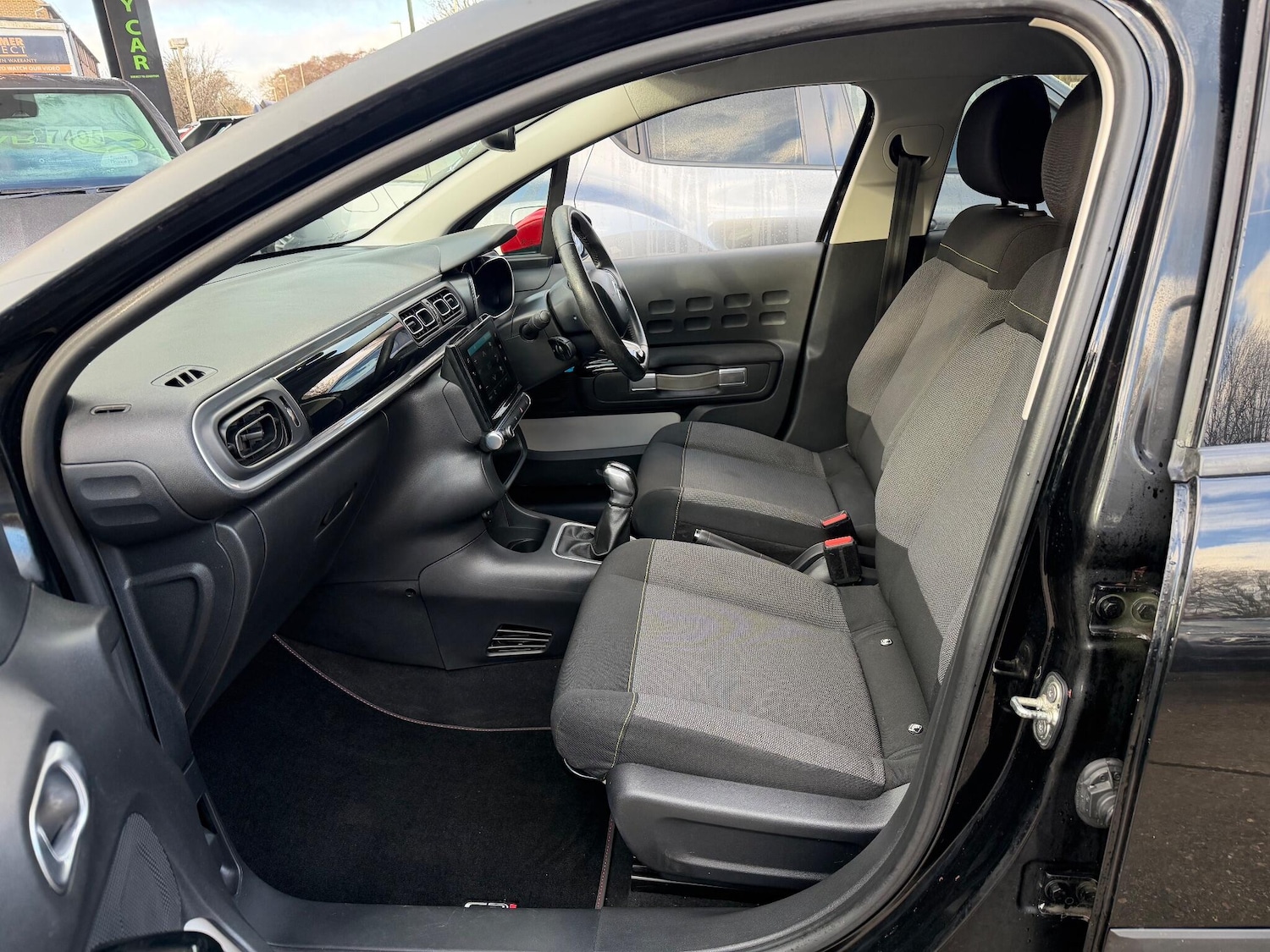 Used Citroen C3 2017 for sale - 76913978: Photo 17