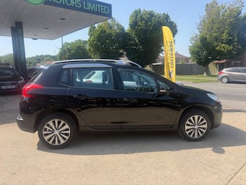 Used Peugeot 2008 2015 for sale - 79589945: Photo