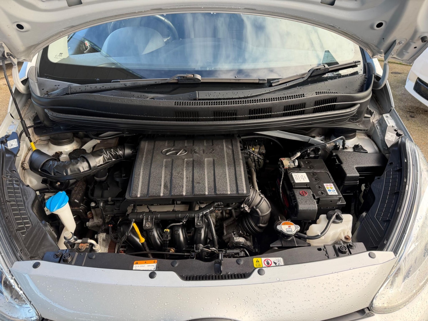 Used Hyundai i10 2019 for sale - 77203128: Photo 6