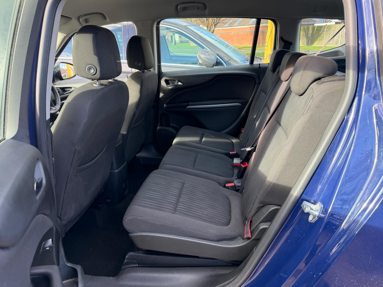 Used Vauxhall Zafira 2017 for sale - 77358439: Photo 25