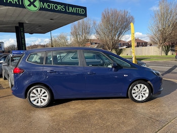 Used Vauxhall Zafira Tourer 2017 for sale - 77358439: Photo