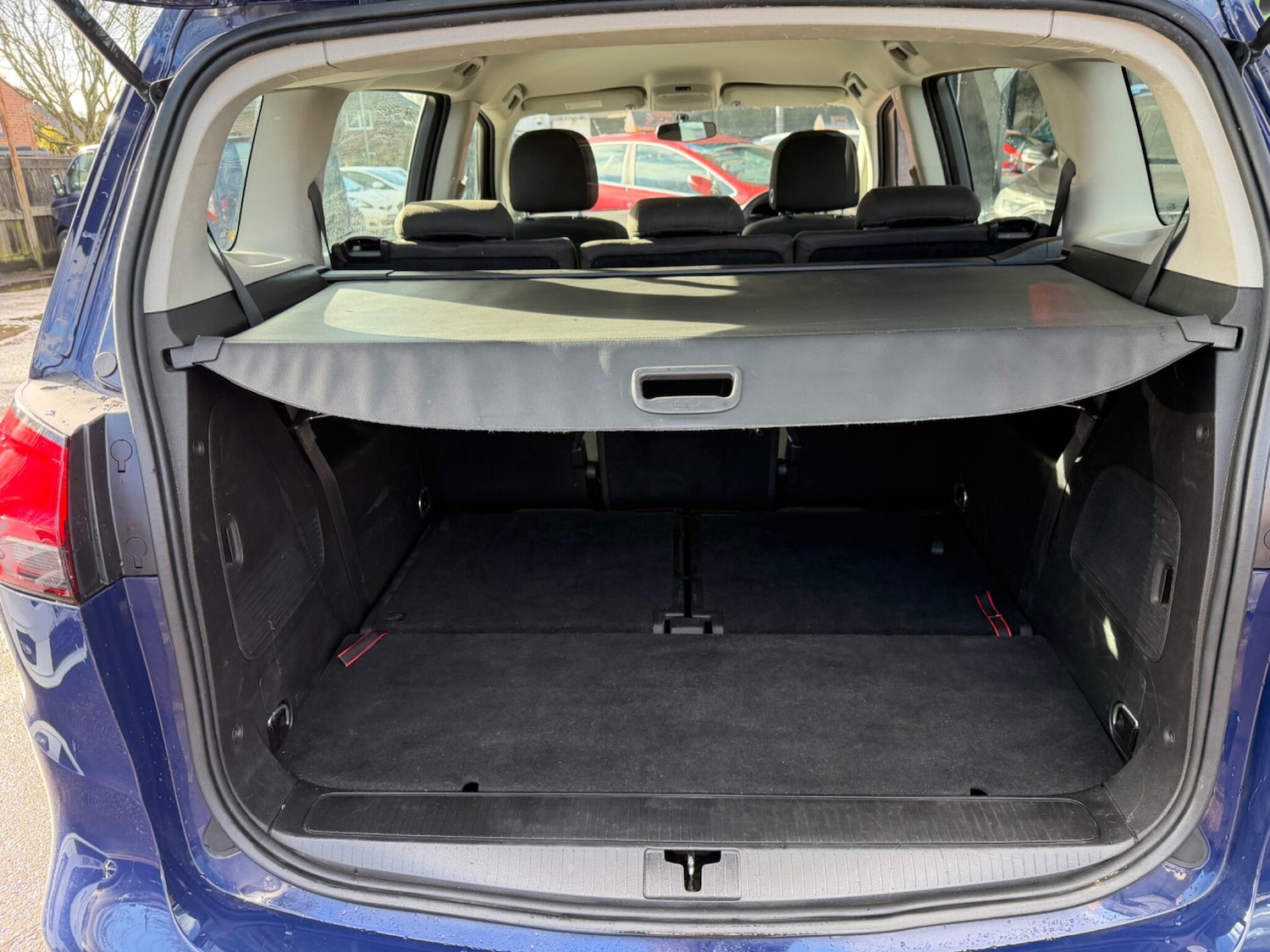 Used Vauxhall Zafira 2017 for sale - 77358439: Photo 9