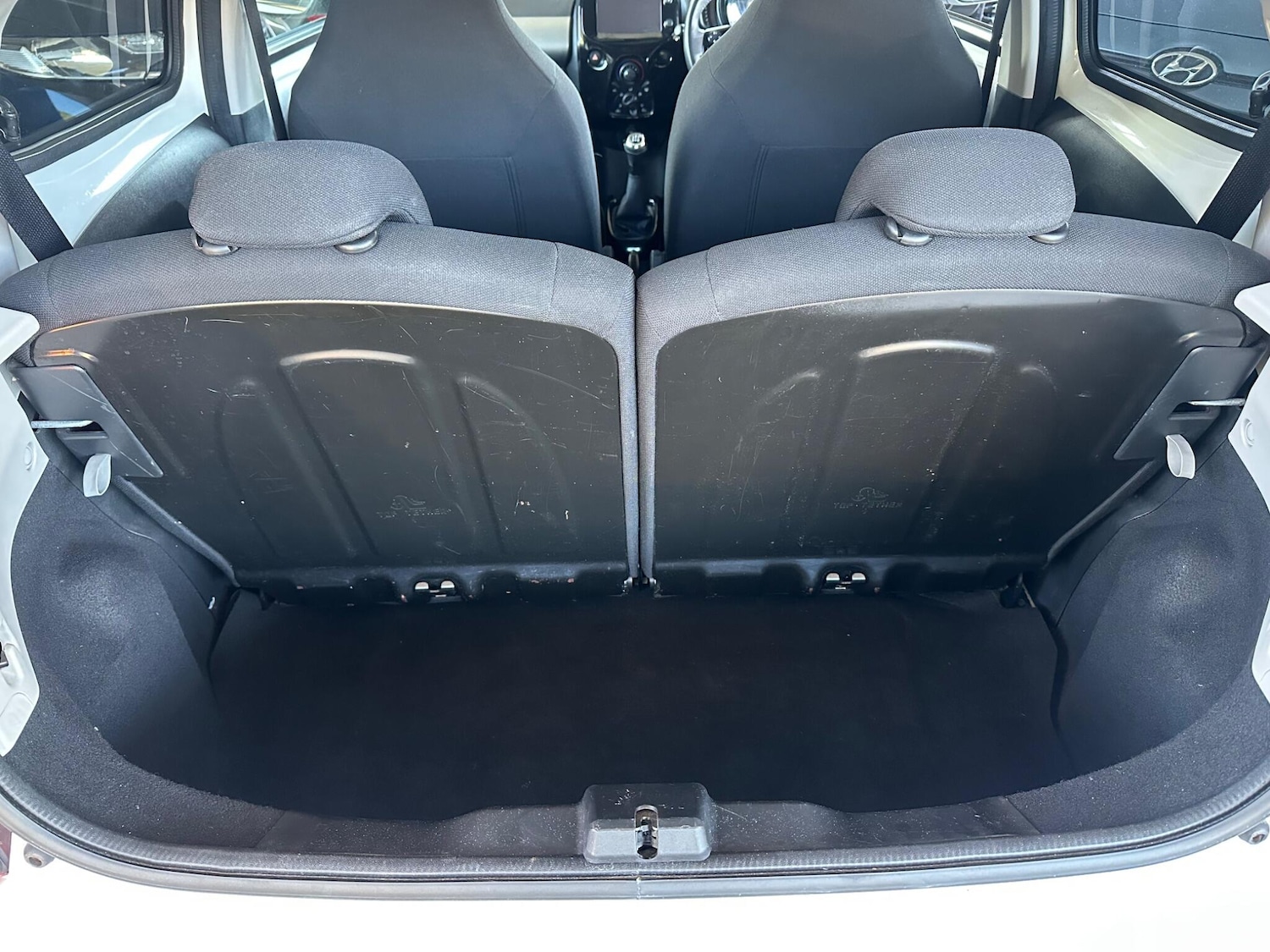 Used Peugeot 108 2015 for sale - 76371704: Photo 9
