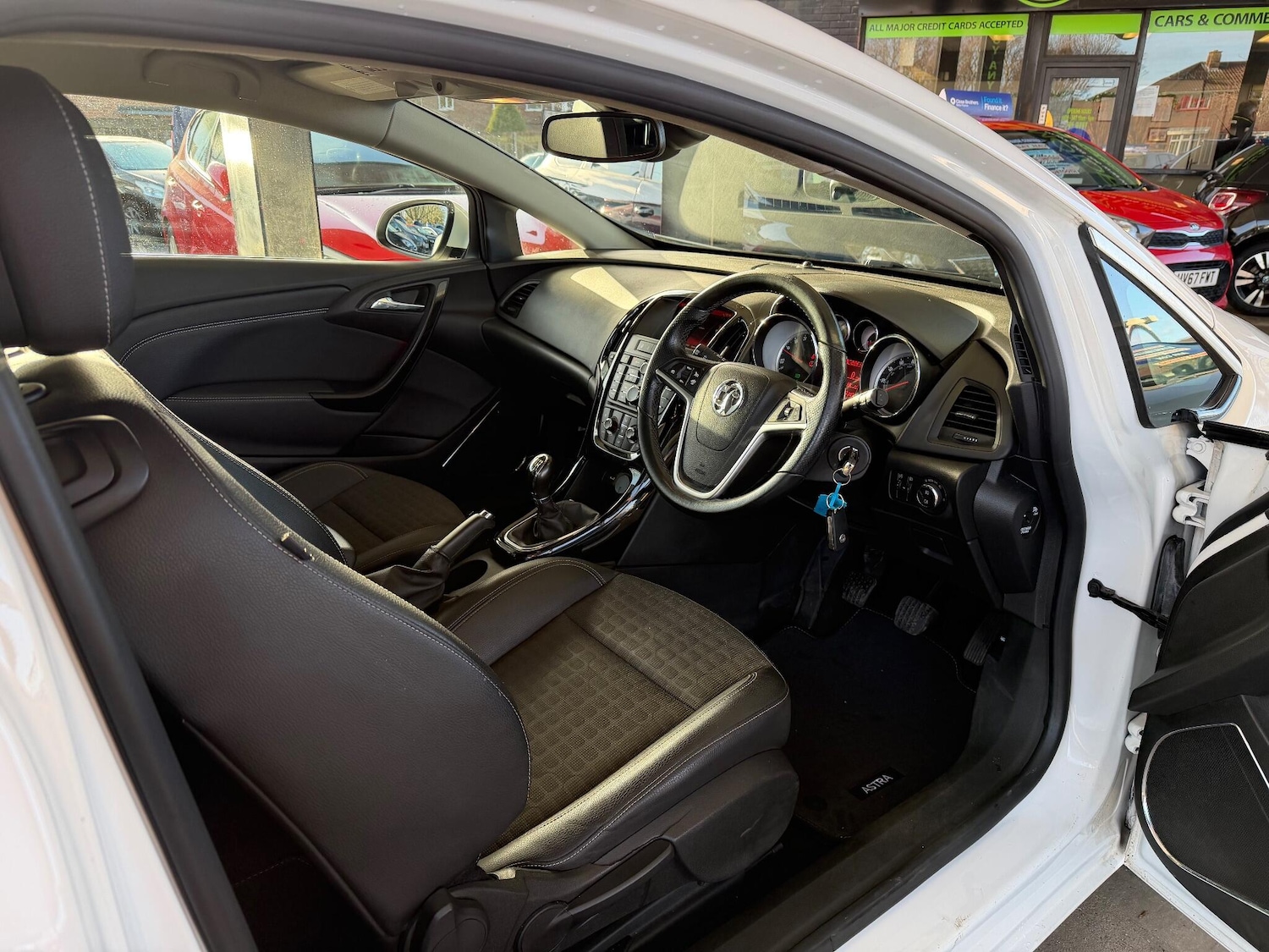 Used Vauxhall Astra GTC for sale - 77016031: Photo 16