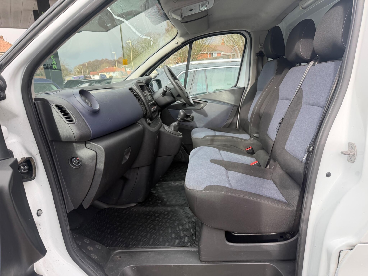 Used Vauxhall Vivaro 2016 for sale - 77509702: Photo 19