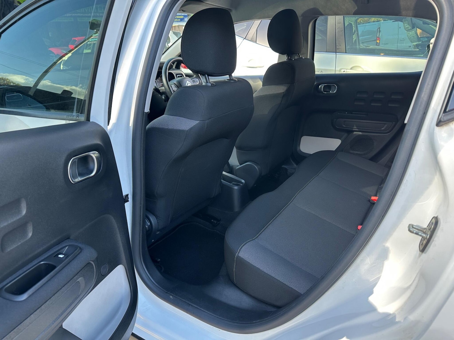 Used Citroen C3 2018 for sale - 76398777: Photo 24