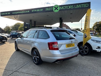 Used Skoda Octavia 2015 for sale - 76167187: Photo 2