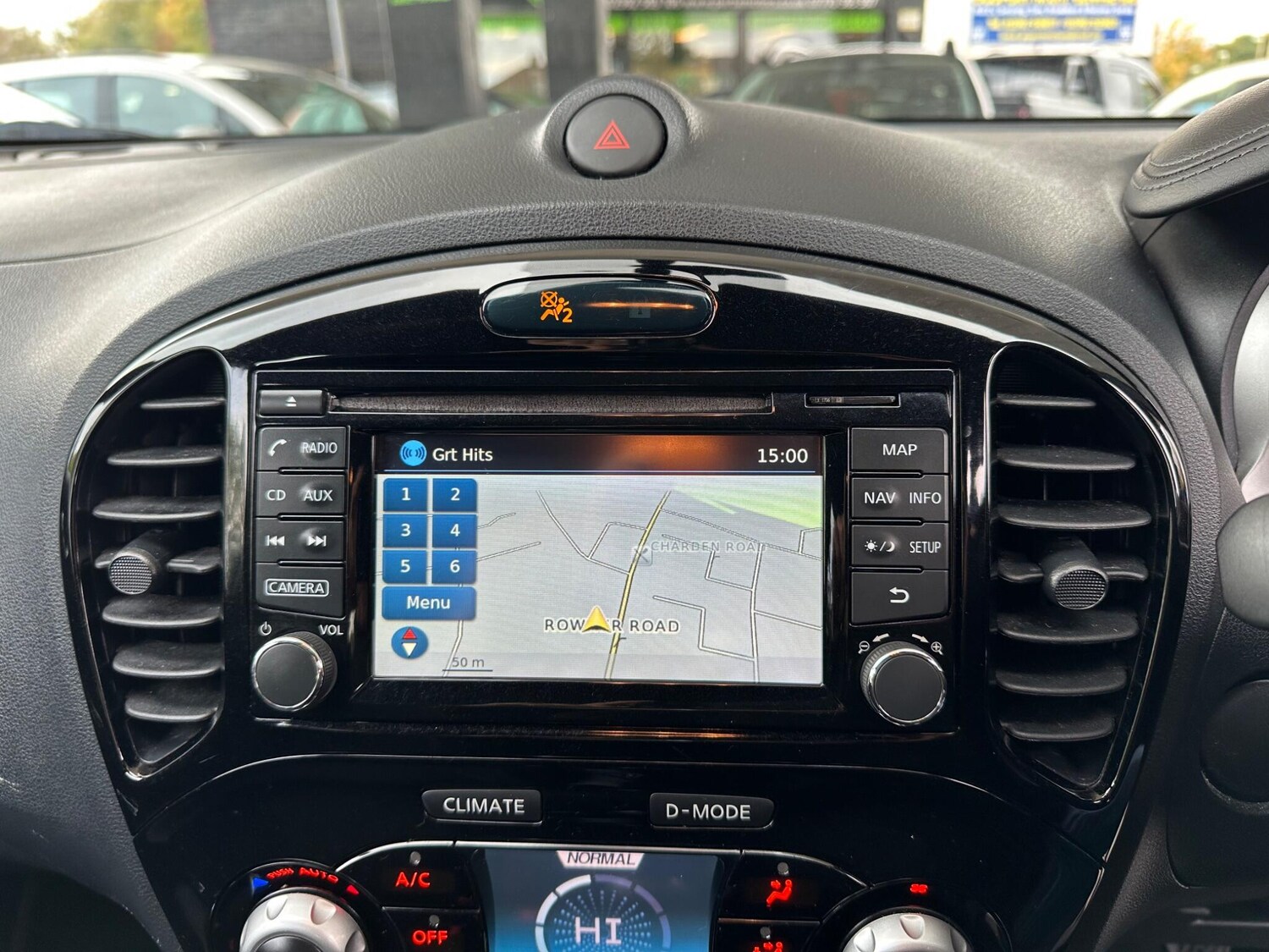 Used Nissan Juke 2015 for sale - 76307854: Photo 15