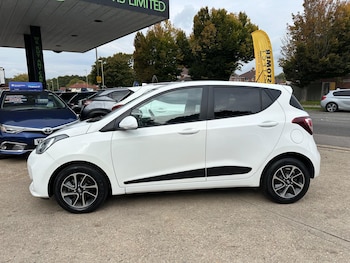 Used Hyundai i10 2017 for sale - 76136220: Photo 3