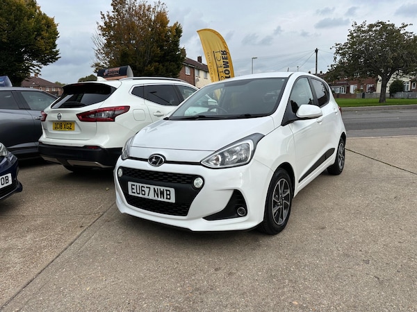 Used Hyundai i10 2017 for sale - 76136220: Photo 5