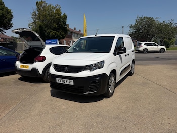 Used Peugeot Partner 2020 for sale - 78999379: Photo
