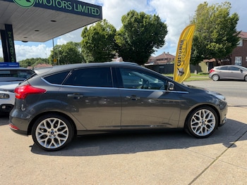Used Ford Focus 2015 for sale - 78854968: Photo